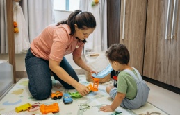 Nuôi con ở Mỹ tốn kém đến mức nào?