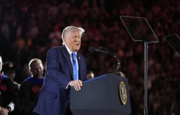Ông Trump: Nước Mỹ sẽ ổn về dài hạn