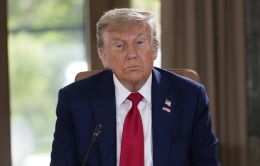 Ông Trump: 'Chúng tôi đã kiểm soát hoàn toàn không phận Iran'
