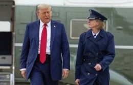 Ông Trump than phiền Mỹ nghỉ lễ quá nhiều