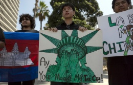 Biểu tình ‘Free America’ lan rộng toàn quốc trong ngày Quốc khánh, phản đối chính quyền Trump