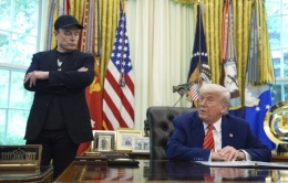 Elon Musk chỉ trích ông Trump về vụ 'hồ sơ Epstein'