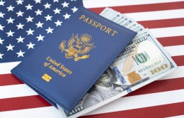 MỸ CÓ THỂ YÊU CẦU DU KHÁCH PHẢI NỘP TIỀN ĐẶT CỌC ĐẾN $15,000 KHI XIN VISA DU LỊCH