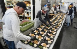 Nỗi lo của người Mỹ trước nguy cơ mất tem phiếu thực phẩm Nỗi lo của người Mỹ trước nguy cơ mất tem phiếu thực phẩm