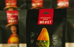 Người dân Anh mê đồ ăn vặt có xuất xứ Việt Nam Người dân Anh mê đồ ăn vặt có xuất xứ Việt Nam