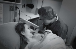 Qua Canada định cư, một người đẹp Việt đón tin mừng ở tuổi 35, nhiều nghệ sĩ chúc phúc