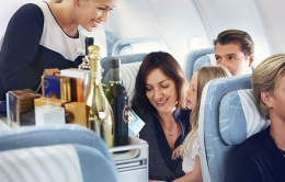 Tổng hợp 10 dịch vụ miễn phí trên máy bay ai không biết “thiệt thòi” ráng chịu Tổng hợp 10 dịch vụ miễn phí trên máy bay ai không biết “thiệt thòi” ráng chịu
