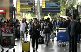 Làn sóng hủy lịch visa Mỹ đẩy nhiều chuyên gia vào ngõ cụt