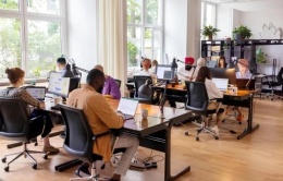 Cuộc chiến chỗ ngồi chốn công sở Mỹ Cuộc chiến chỗ ngồi chốn công sở Mỹ