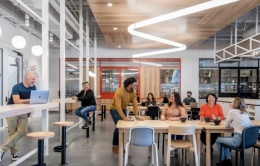 Giới nhà giàu Mỹ lo con thất nghiệp