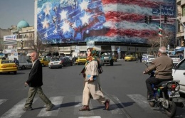 Nỗi hoang mang của người Iran trước bóng ma xung đột với Mỹ Nỗi hoang mang của người Iran trước bóng ma xung đột với Mỹ