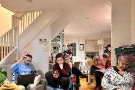 Đêm 'chống lười' của giới trẻ Mỹ