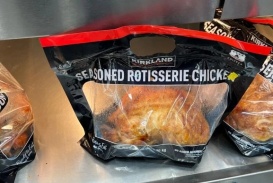 Costco bị kiện vì món 'gà quay quốc dân' giá gần 5 USD