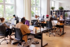 Cuộc chiến chỗ ngồi chốn công sở Mỹ