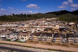 Thu nhập hơn 30.000 USD mỗi tháng mới đủ trả góp mua nhà ở quận Cam