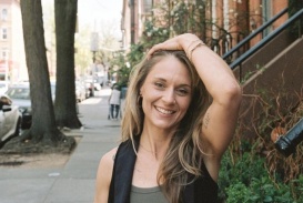 Nỗi khổ của người thu nhập cao nhưng sợ tiêu tiền