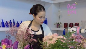 Hoa hậu Phạm Hương khoe góc nghiêng đẹp mê mẩn, tiết lộ công việc mới tại Mỹ