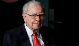 Ở tuổi 94, tỉ phú Warren Buffett thông báo kế hoạch nghỉ hưu