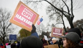 Tương lai mờ mịt của Harvard khi đối đầu chính quyền Trump