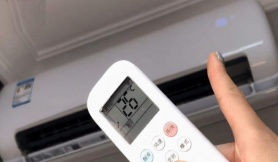 Bật điều hoà 26 hay 28 độ, sai bét: Ấn 1 nút này tiết kiệm điện, khỏe người