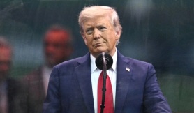 Ông Trump dọa đáp trả toàn lực nếu Iran tấn công lực lượng Mỹ