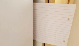 Tại sao nên đặt tờ giấy vào cửa tủ lạnh khi trời nắng nóng?