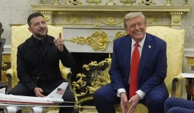 Ông Zelensky nói đùa về mặc âu phục tại Nhà Trắng