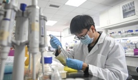 Trung Quốc ra sức chiêu mộ nhân tài trong cuộc đua với Mỹ