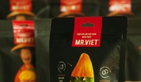 Người dân Anh mê đồ ăn vặt có xuất xứ Việt Nam Người dân Anh mê đồ ăn vặt có xuất xứ Việt Nam