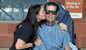 Kỳ tích vợ cứu chồng khỏi sống thực vật