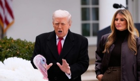 Ông Trump xá tội cho gà tây Ông Trump xá tội cho gà tây