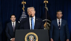 Ông Trump: 'Mỹ sẽ điều quân tới Venezuela bảo vệ dầu' Ông Trump: 'Mỹ sẽ điều quân tới Venezuela bảo vệ dầu'