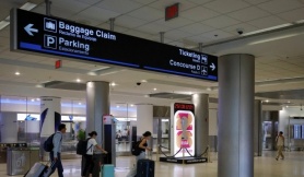 Mỹ dừng xử lý visa cho công dân 75 nước