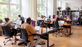 Cuộc chiến chỗ ngồi chốn công sở Mỹ