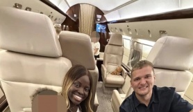 Triệu phú Anh bị chỉ trích vì thuê chuyên cơ chạy khỏi Dubai