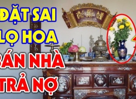 Đặt lọ hoa lên bàn thờ nhất trái, nhì phải: Tưởng đơn giản nhưng nhiều nhà làm sai, mất hết phúc lộc