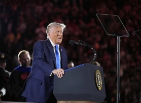 Ông Trump: Nước Mỹ sẽ ổn về dài hạn