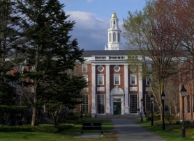 Mỹ cấm Đại học Harvard tuyển sinh viên quốc tế