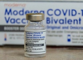 Vì sao hơn 300 người Mỹ tử vong vì Covid-19 mỗi tuần?