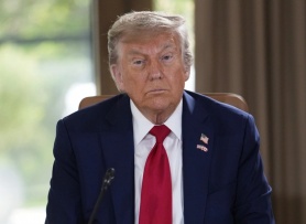 Ông Trump: 'Chúng tôi đã kiểm soát hoàn toàn không phận Iran'