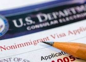 NGƯỜI XIN VISA KHÔNG ĐỊNH CƯ ĐẾN MỸ SẼ PHẢI TRẢ THÊM $250