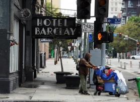 Khu trung tâm Los Angeles hoang vắng