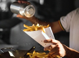 Từ trường hợp nghệ sĩ Tấn Beo bị suy thận giai đoạn cuối: 1 thói quen âm thầm “huỷ diệt” thận