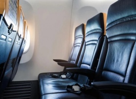 Lý do cửa sổ máy bay lệch với hàng ghế ngồi