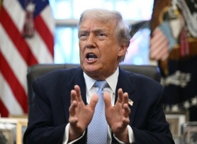 Ông Trump muốn gửi tiền cho dân để bỏ Obamacare