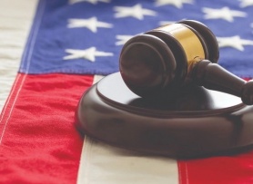 Con rơi kiện gia đình cha ruột đòi chia tài sản