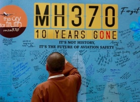 Malaysia nối lại tìm kiếm máy bay MH370