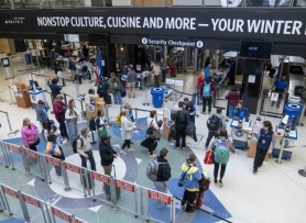 Du khách được miễn visa vào Mỹ có thể phải khai lịch sử mạng xã hội