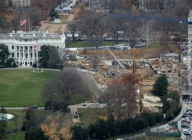 Ông Trump bị kiện vì dự án phòng khiêu vũ ở Nhà Trắng