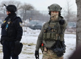 Điểm nóng thử thách quyền lực của ông Trump trong lòng nước Mỹ